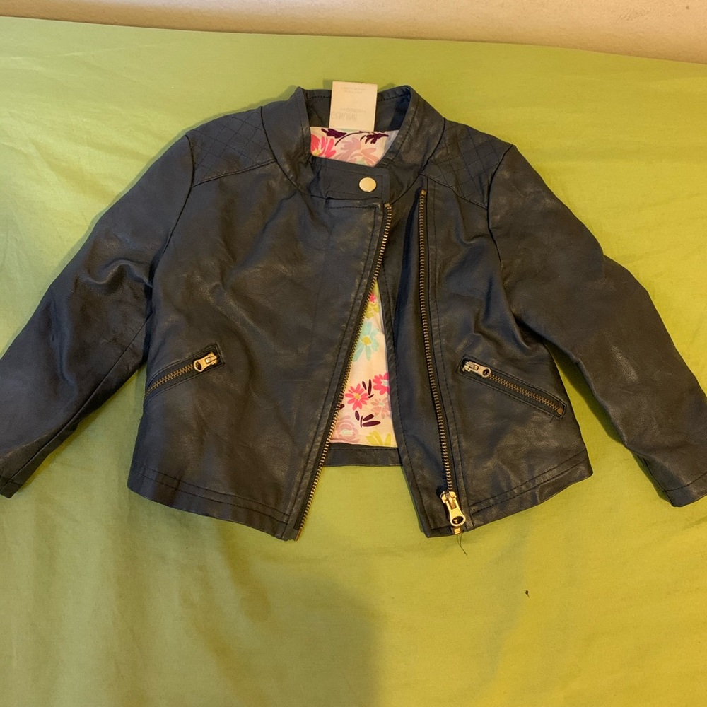 2T Leather jacket - Picture 2 of 8